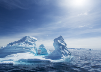 “هرم” غامض تحت جليد أنتاركتيكا يثير جدلا كبيرا!