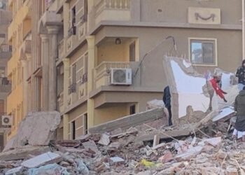 مصر .. مصرع خمسة أشخاص جراء انهيار بناء في العاصمة
