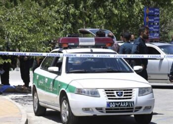 إيران ..مقتل 12 عنصراً وإصابة سبعة آخرين من أفراد الشرطة جراء هجوم إرهابي جنوب شرق البلاد