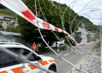 مصرع شخصين وإصابة 11 آخرين جراء انفجارات في مرآب تحت الأرض في سويسرا