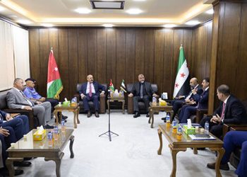 محافظ درعا يستقبل محافظ إربد ويبحث معه التوءمة بين المحافظتين